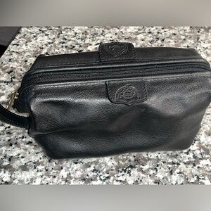 Dopp Genuine Leather Business Class Travel Express Mini-Framed Travel Kit | Toil